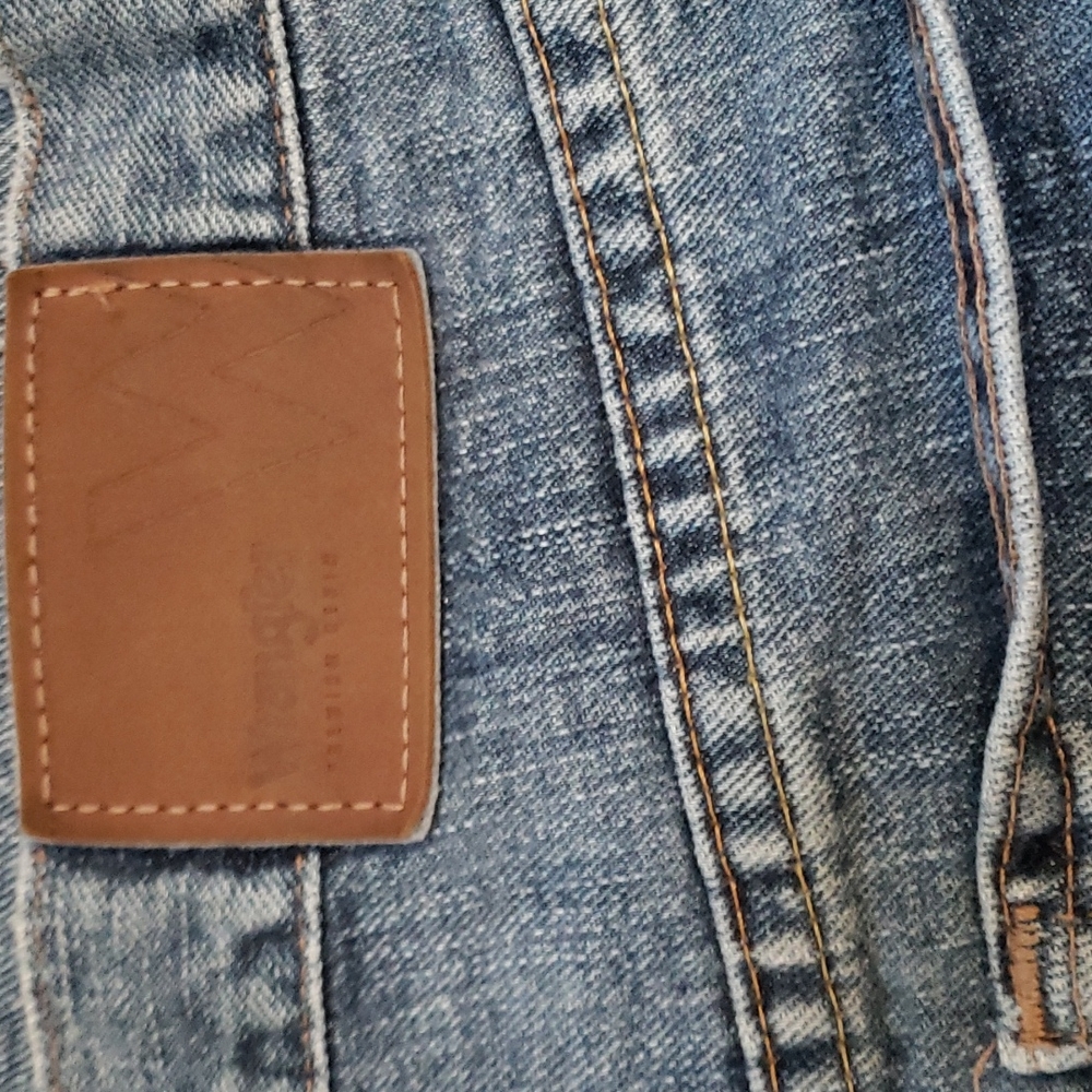 mens Wrangler jeans